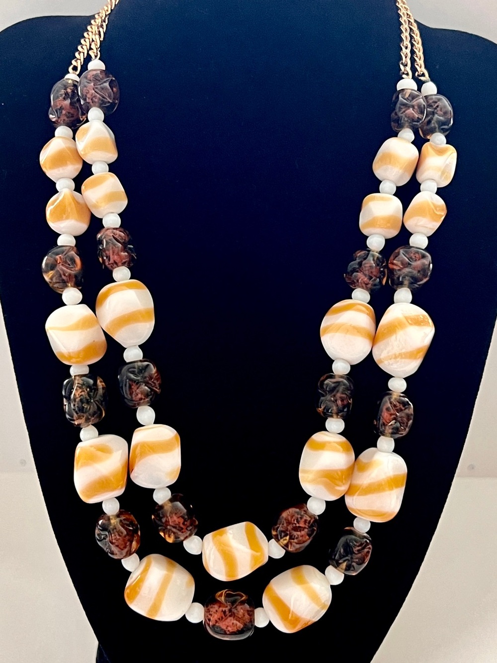 VTG Mid-Century Slag Glass Bead Marbled Amber White Yellow Double-Strand Choker